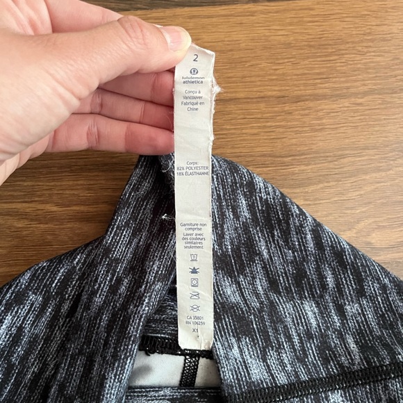 🖤 Lululemon High-Rise Cropped Leggings 🖤 - Picture 10 of 11